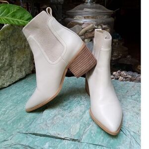 Chelsea and Violet, Bone Color Leather Boots with Chunky Heels